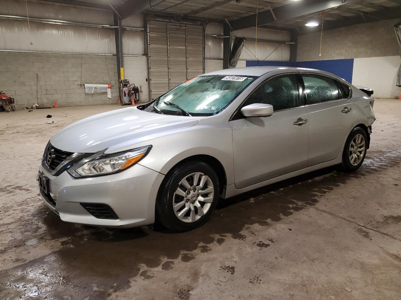 2017 Nissan Altima 2.5 na sprzedaż w Chalfont, PA - Rear End