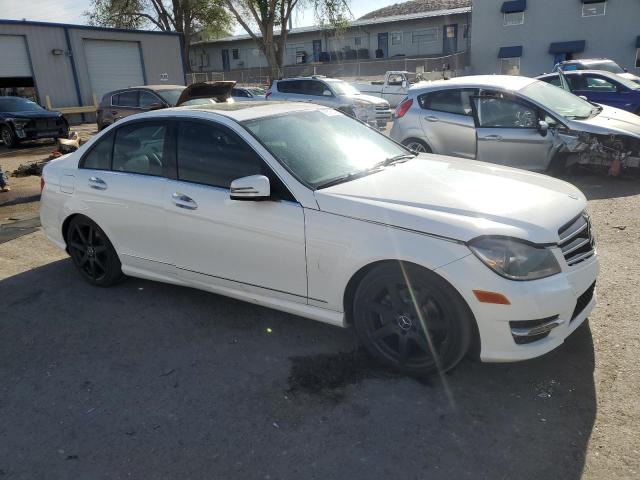 Седаны MERCEDES-BENZ C-CLASS 2014 Белый