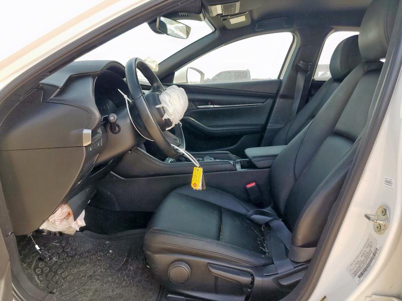  MAZDA 3 2022 Белый