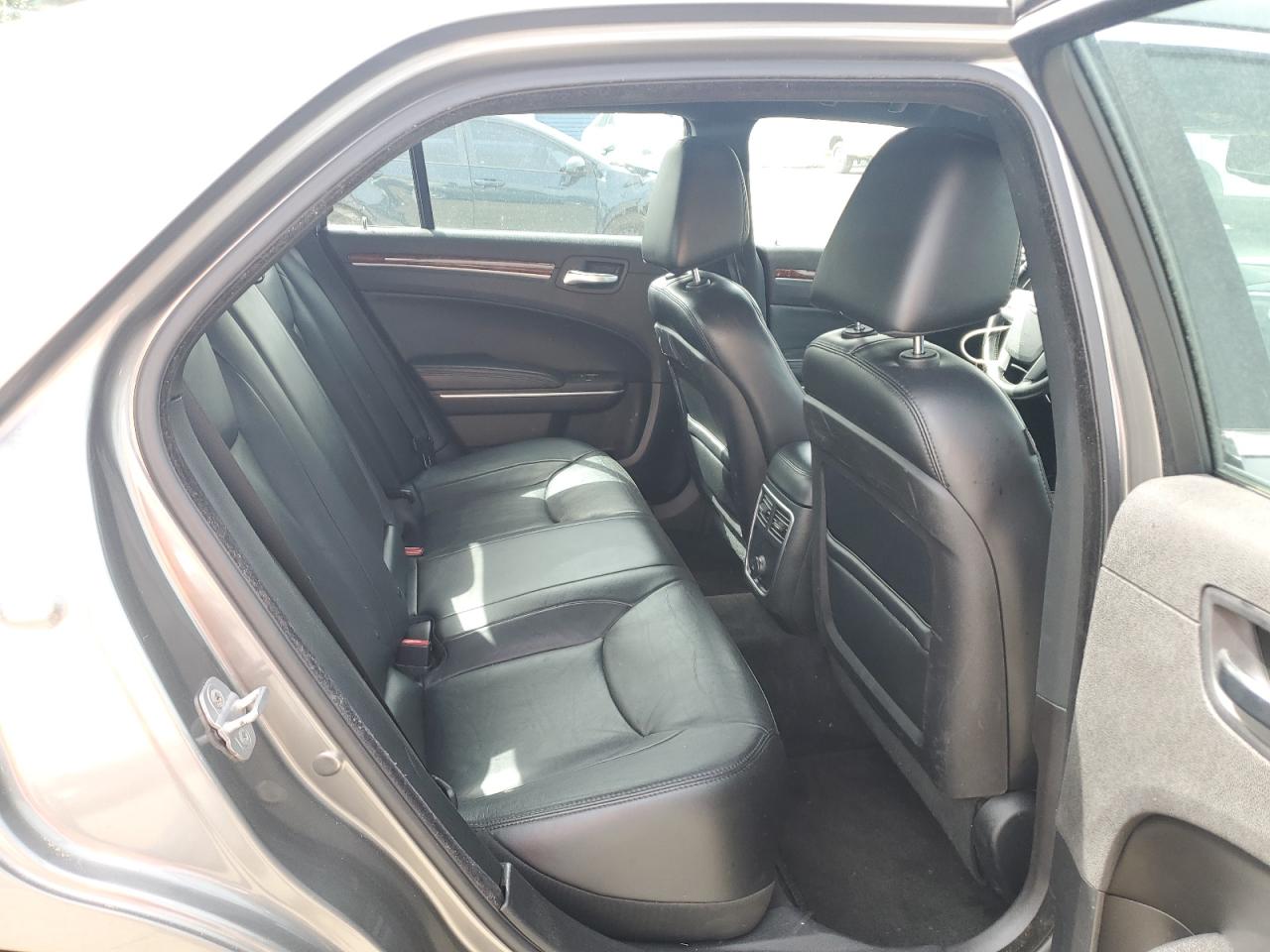 2012 Chrysler 300 Limited VIN: 2C3CCACG1CH223395 Lot: 57075505
