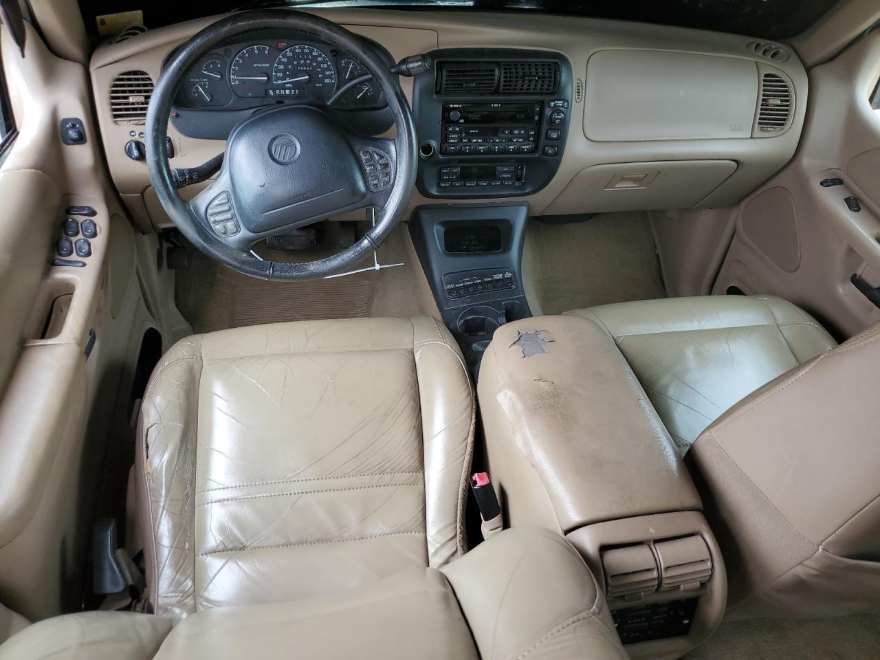 2000 Mercury Mountaineer VIN: 4M2DU86PXYUJ33520 Lot: 57087815