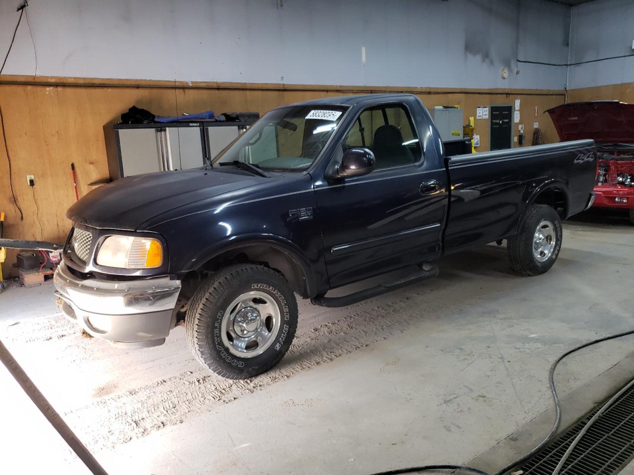 Kincheloe, MI에서 판매 중인 2001 Ford F150 - Front End