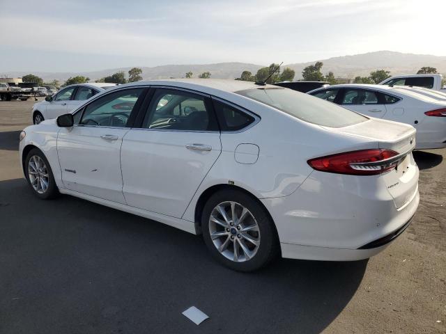 Седаны FORD FUSION 2017 Белый