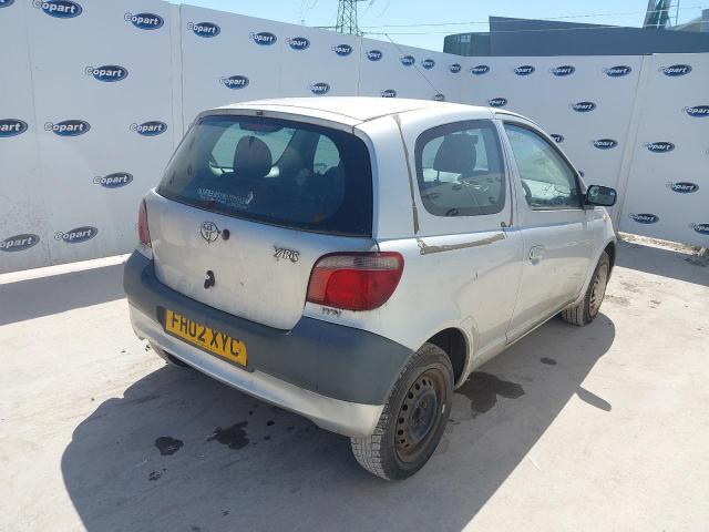2002 TOYOTA YARIS GS