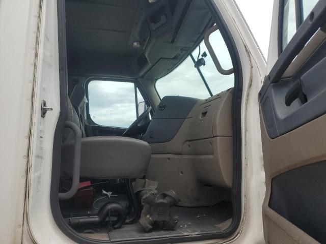 2016 FREIGHTLINER CASCADIA 125 SEMI TRUCK
