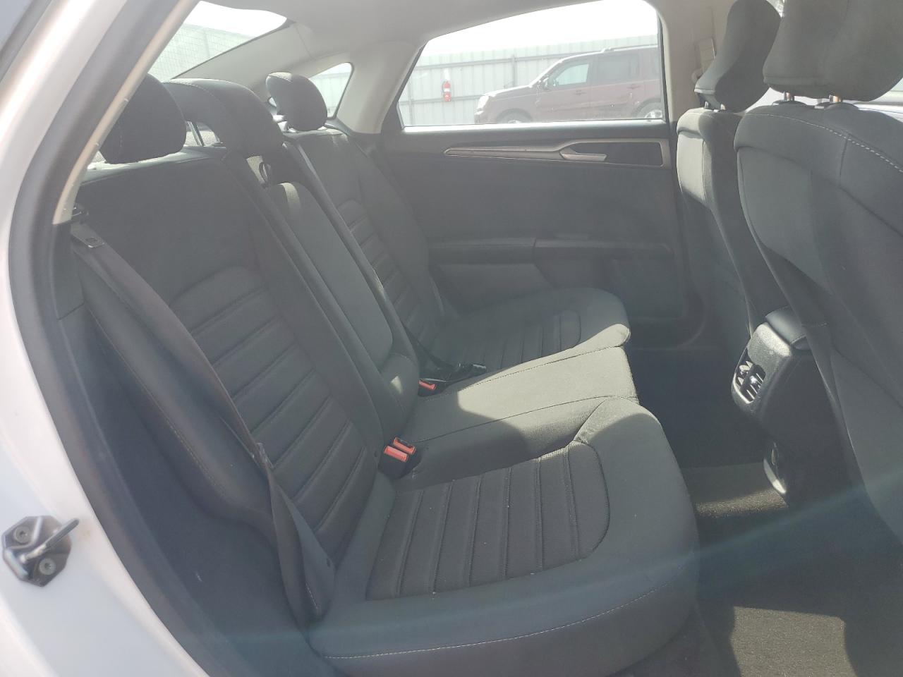 2019 Ford Fusion Se VIN: 3FA6P0LU4KR284956 Lot: 54043045