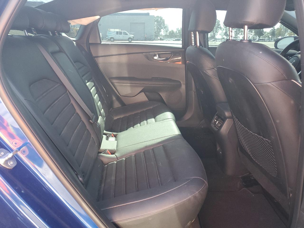 2024 Kia Forte Gt Line VIN: 3KPF54AD9RE777561 Lot: 57112735