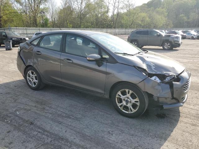  FORD FIESTA 2014 Серебристый