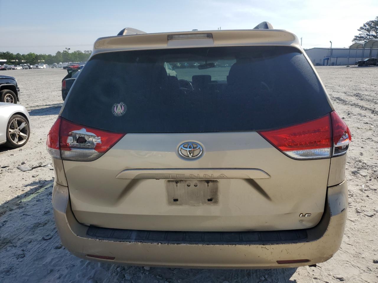 2011 Toyota Sienna Le VIN: 5TDKK3DC4BS036279 Lot: 55282995