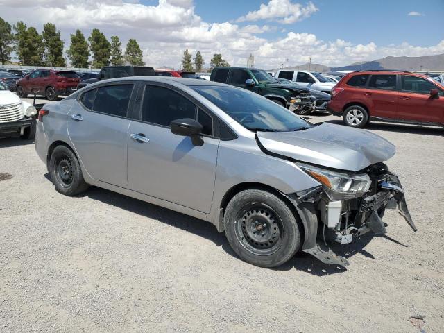  NISSAN VERSA 2020 Серебристый