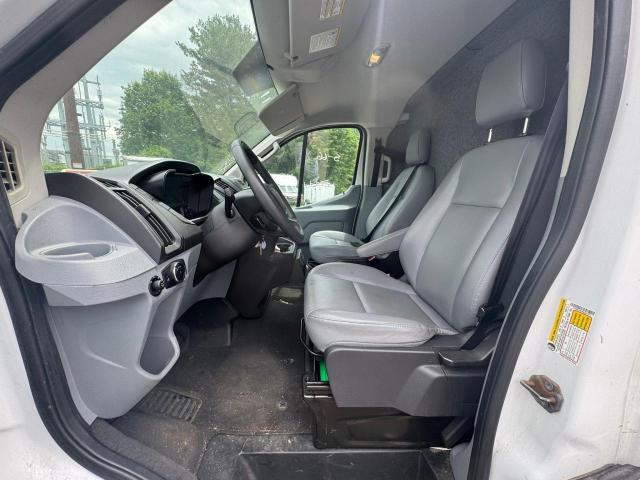 Vans FORD TRANSIT 2015 Biały