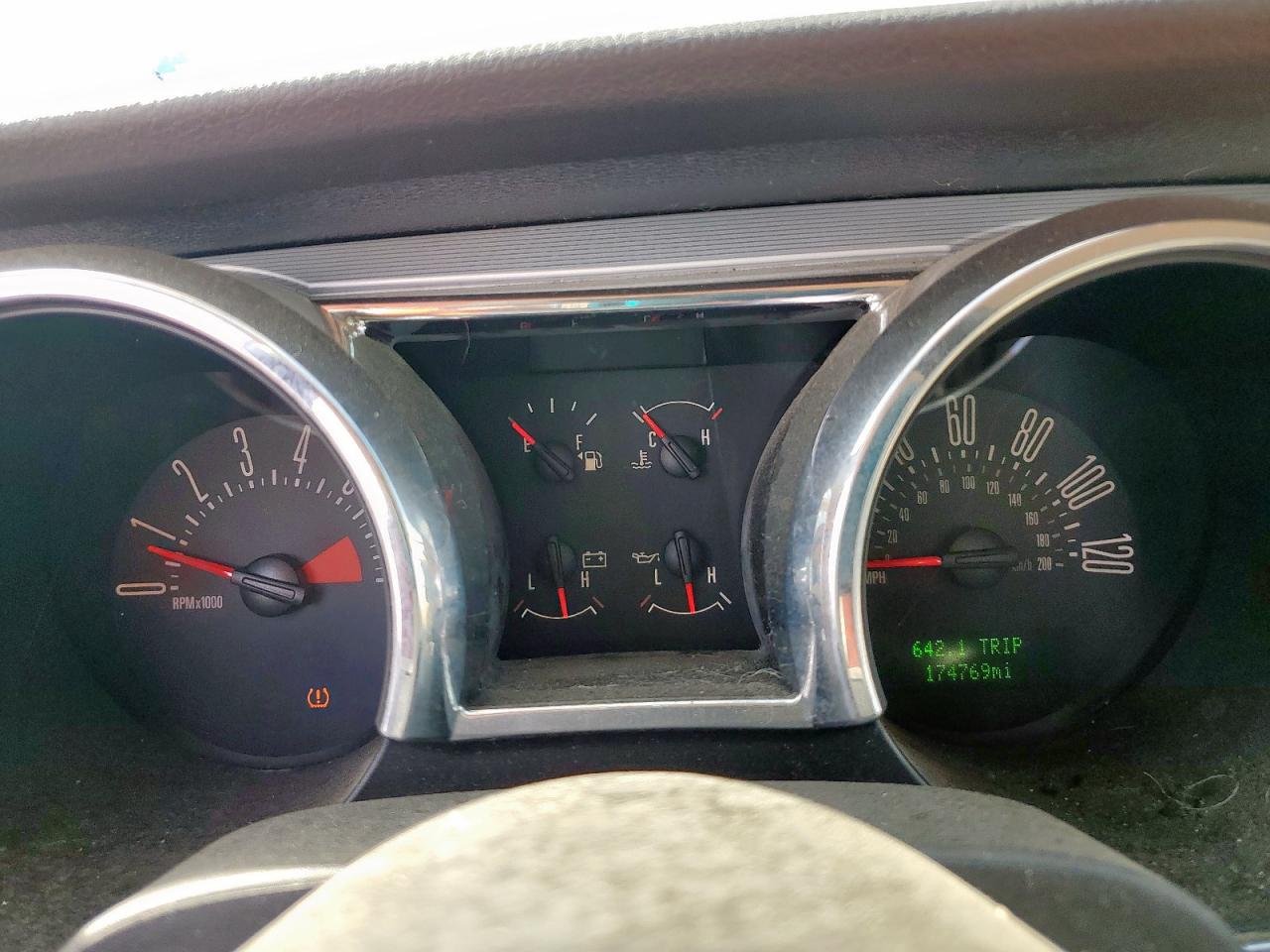 2009 Ford Mustang VIN: 1ZVHT80N695139910 Lot: 58640245