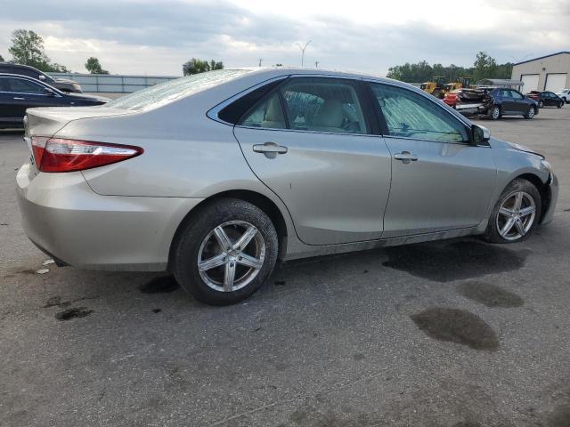  TOYOTA CAMRY 2017 Beżowy