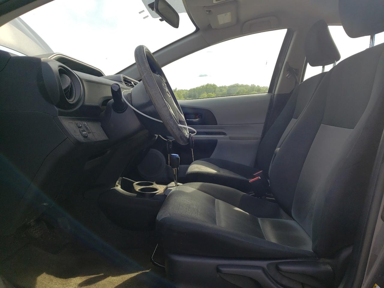 2014 Toyota Prius C VIN: JTDKDTB3XE1568036 Lot: 58629005