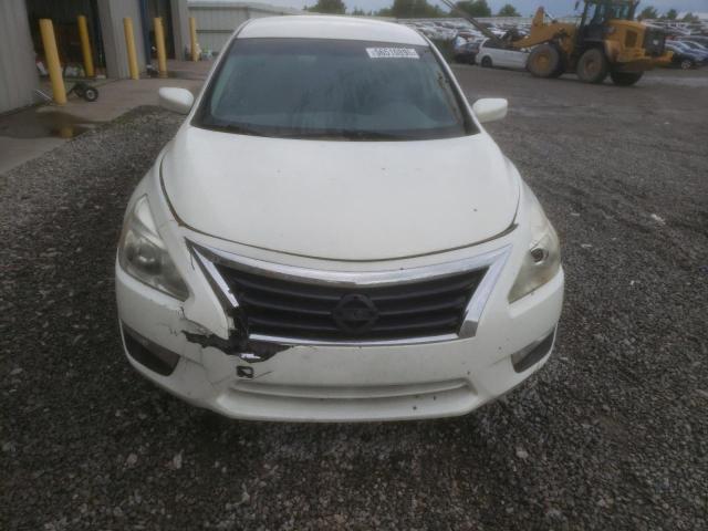 Седаны NISSAN ALTIMA 2015 Белый