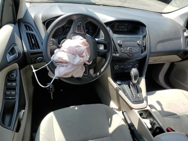  FORD FOCUS 2018 Złoty