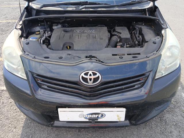 2009 TOYOTA VERSO TR V