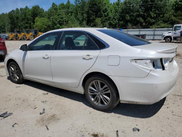  TOYOTA CAMRY 2017 Белый