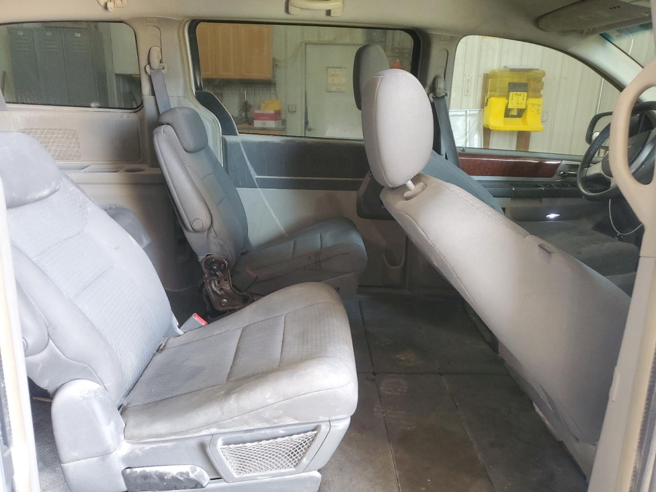 2009 Chrysler Town & Country Touring VIN: 2A8HR54149R558213 Lot: 56735045