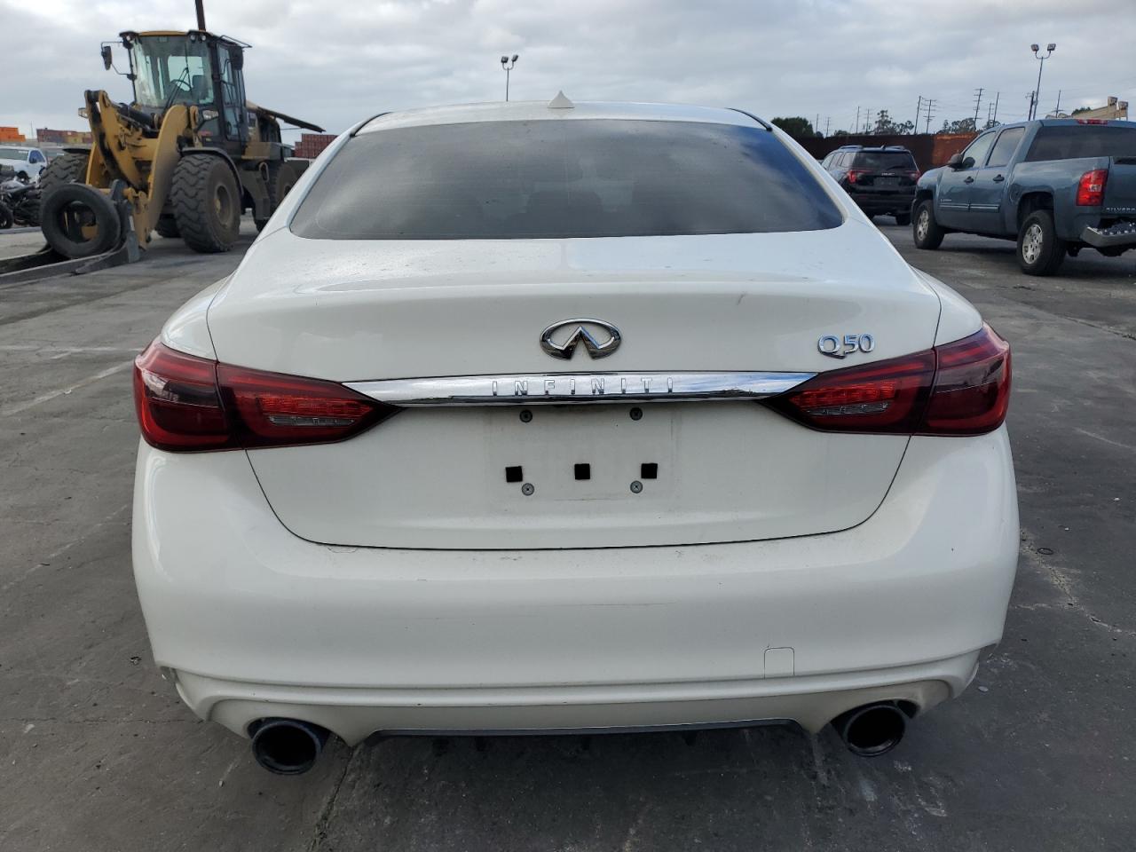 2018 Infiniti Q50 Luxe VIN: JN1EV7AP3JM590509 Lot: 56700755