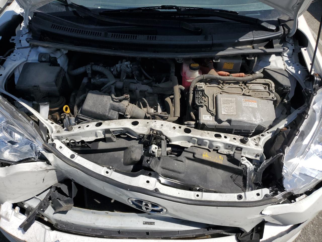 2014 Toyota Prius C VIN: JTDKDTB37E1085295 Lot: 58209155