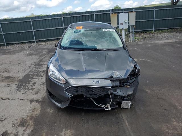 FORD FOCUS 2016 Серый