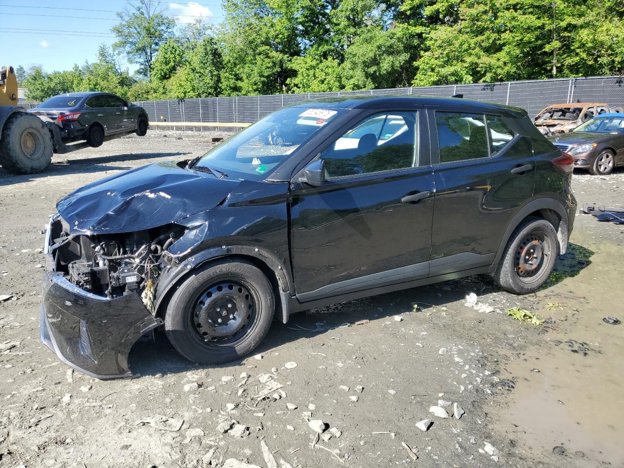 2021 Nissan Kicks S продається в Waldorf, MD - Front End
