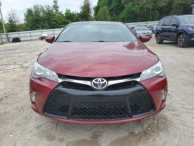  TOYOTA CAMRY 2016 Czerwony