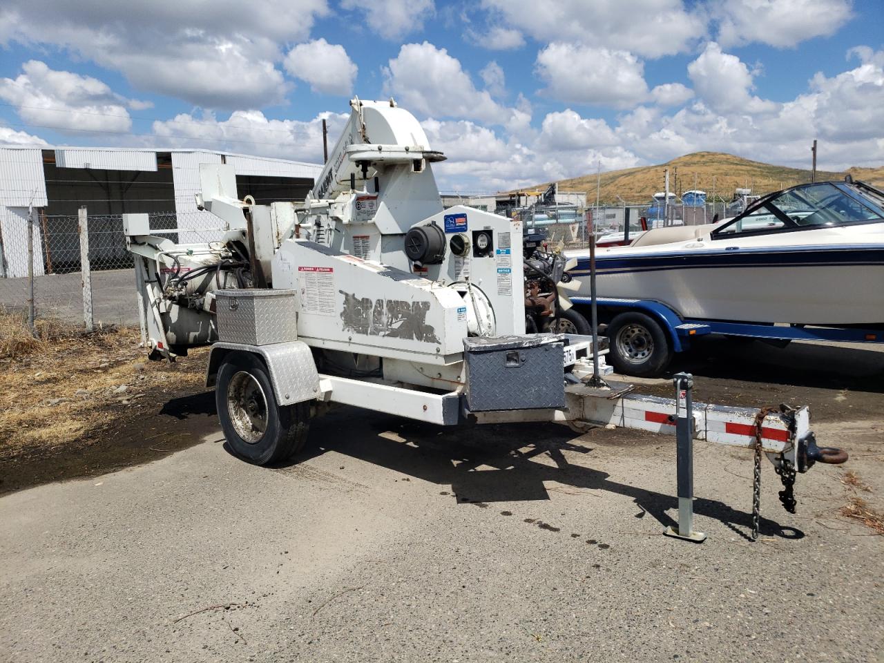 2015 Bandit 1390 Wood Chipper en Venta en Sacramento, CA - All Over