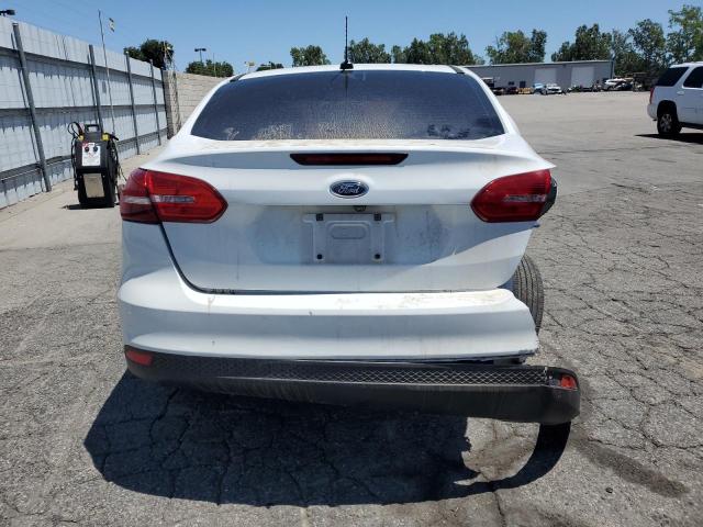  FORD FOCUS 2016 Biały