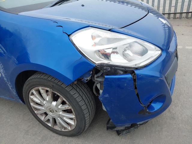 2011 RENAULT CLIO BIZU