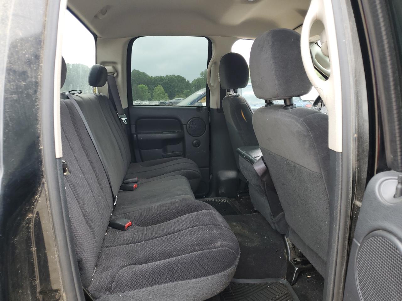 2004 Dodge Ram 1500 St VIN: 1D7HA18D54S673203 Lot: 56175515
