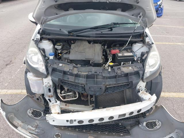 2011 TOYOTA AYGO GO VV