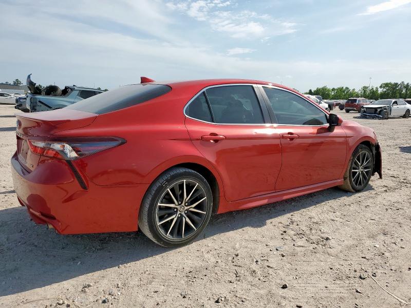  TOYOTA CAMRY 2021 Красный