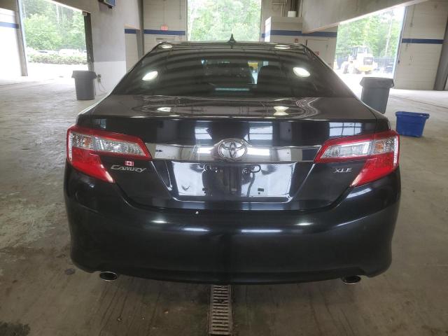  TOYOTA CAMRY 2014 Czarny