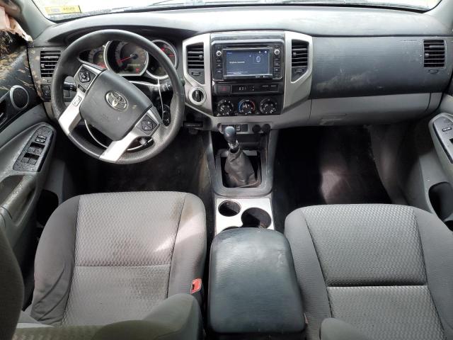  TOYOTA TACOMA 2014 Серебристый