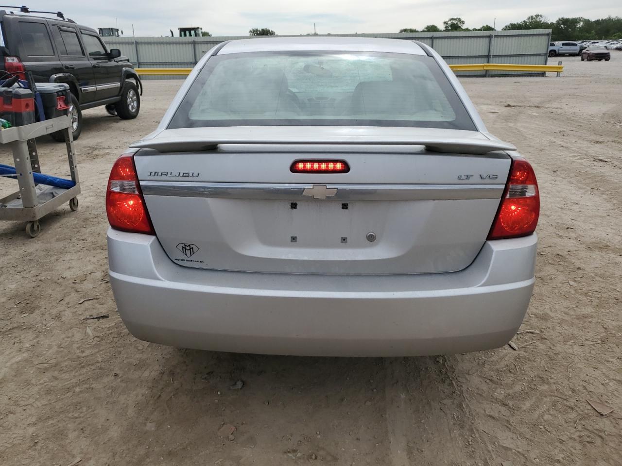 2005 Chevrolet Malibu Lt VIN: 1G1ZU54815F154755 Lot: 57140525