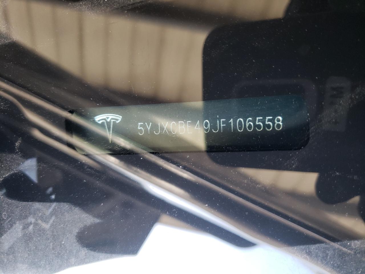 2018 Tesla Model X VIN: 5YJXCBE48JF106558 Lot: 58081825