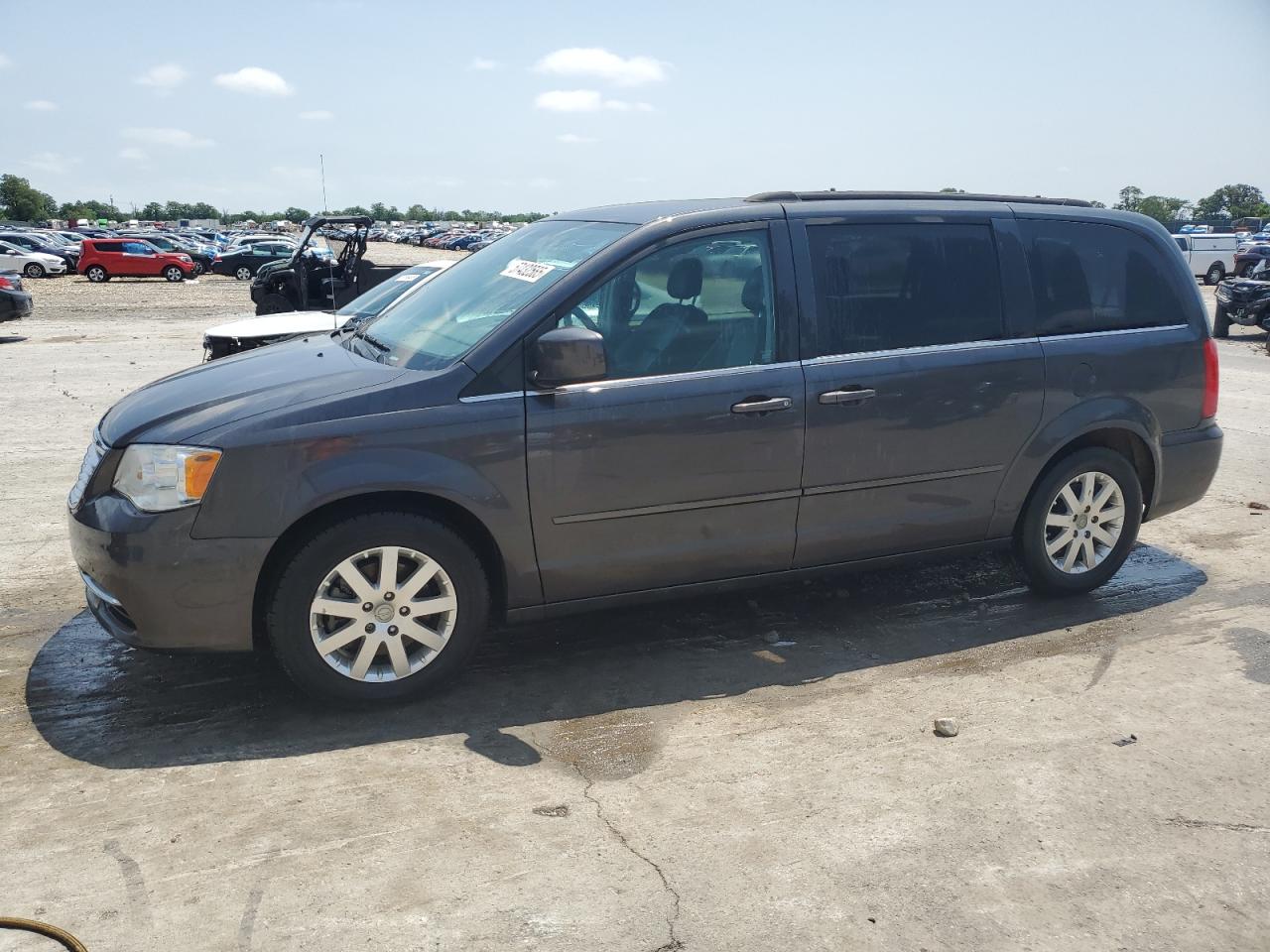 2015 Chrysler Town & Country Lx