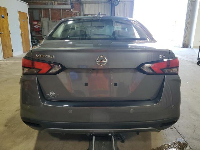  NISSAN VERSA 2021 Gray