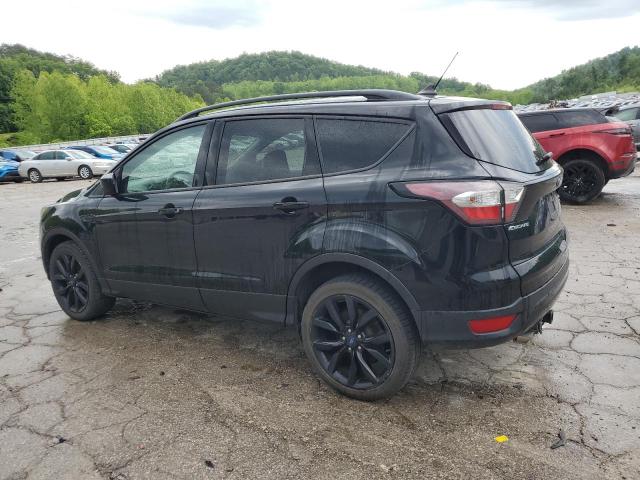  FORD ESCAPE 2018 Чорний