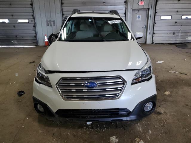  SUBARU OUTBACK 2015 Biały