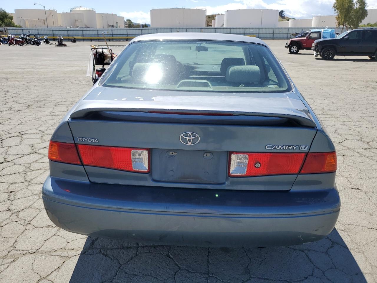 2000 Toyota Camry Ce VIN: JT2BG22KXY0488098 Lot: 56663605