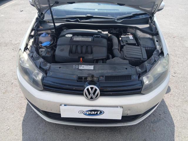 2009 VOLKSWAGEN GOLF S