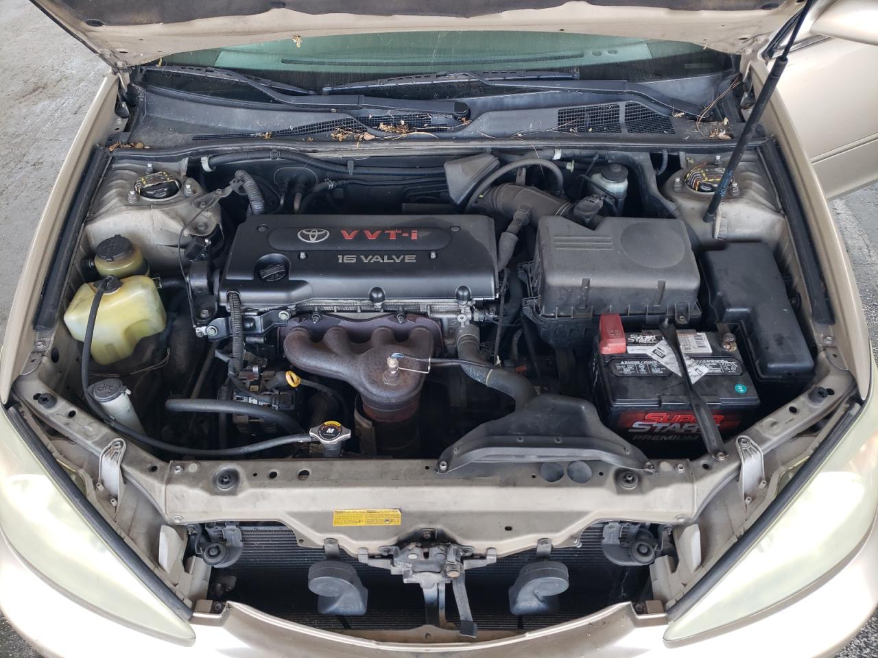 2004 Toyota Camry Le VIN: JTDBE32K640276392 Lot: 59149935