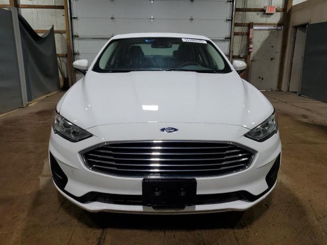  FORD FUSION 2019 Белый