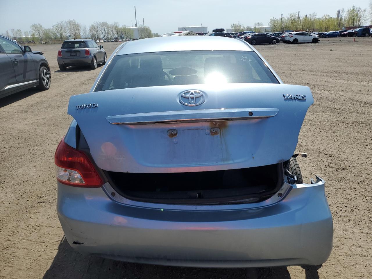 2010 Toyota Yaris VIN: JTDBT4K37A1383896 Lot: 56286965