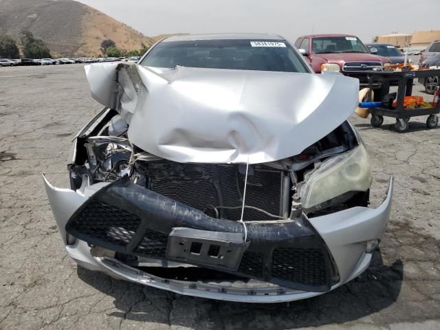 Седаны TOYOTA CAMRY 2016 Серебристый