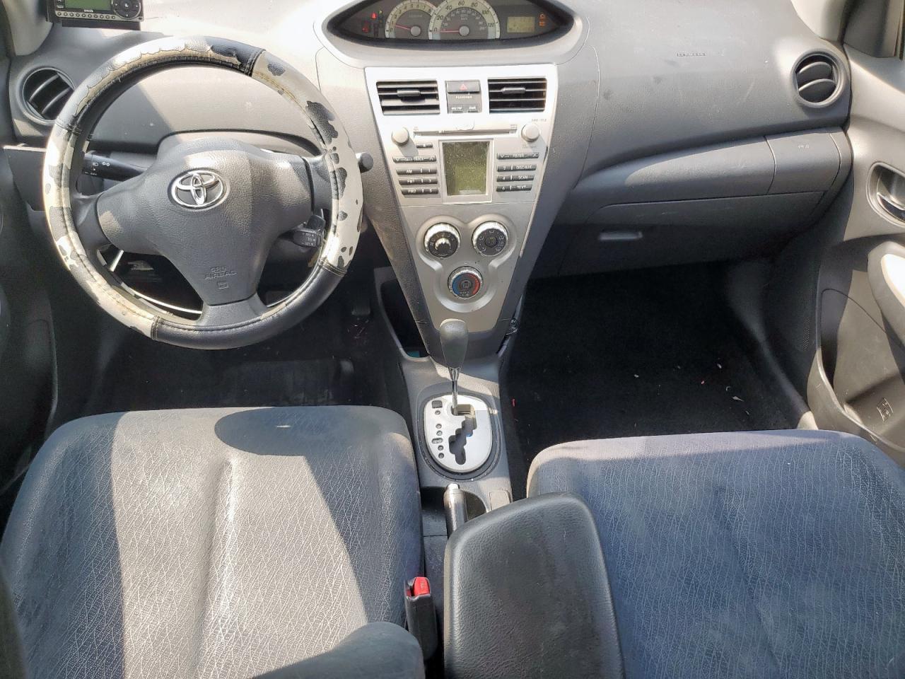 2007 Toyota Yaris VIN: JTDBT923071136757 Lot: 57220135