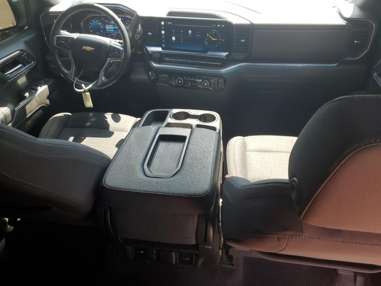 2022 Chevrolet Silverado K1500 Lt VIN: 3GCUDDED3NG556752 Lot: 55847855